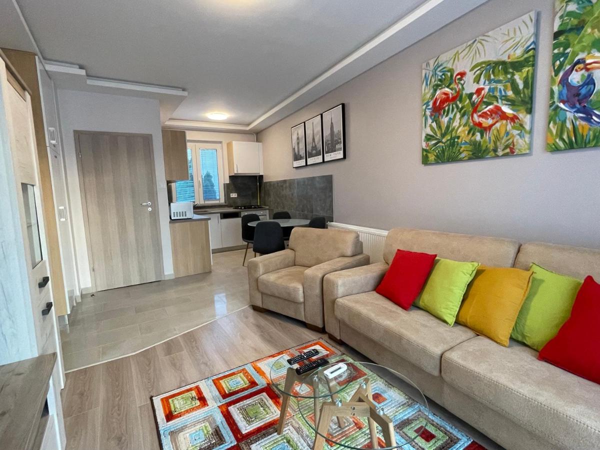 Lara Lux Apartment Hajdúszoboszló Eksteriør billede